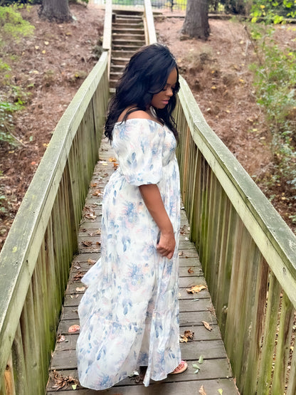 Gentle Yet Strong Balloon Sleeve Floral Dress